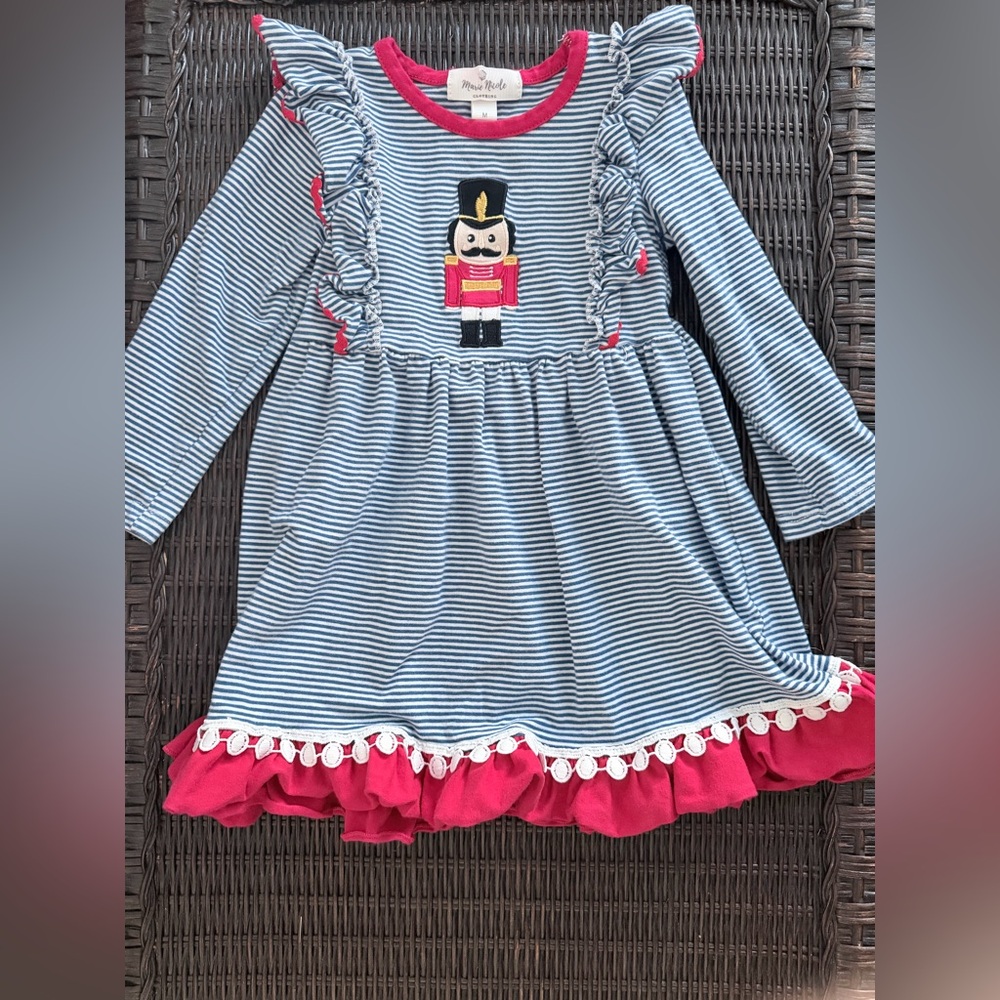 Nutcracker Appliqué Swing Top